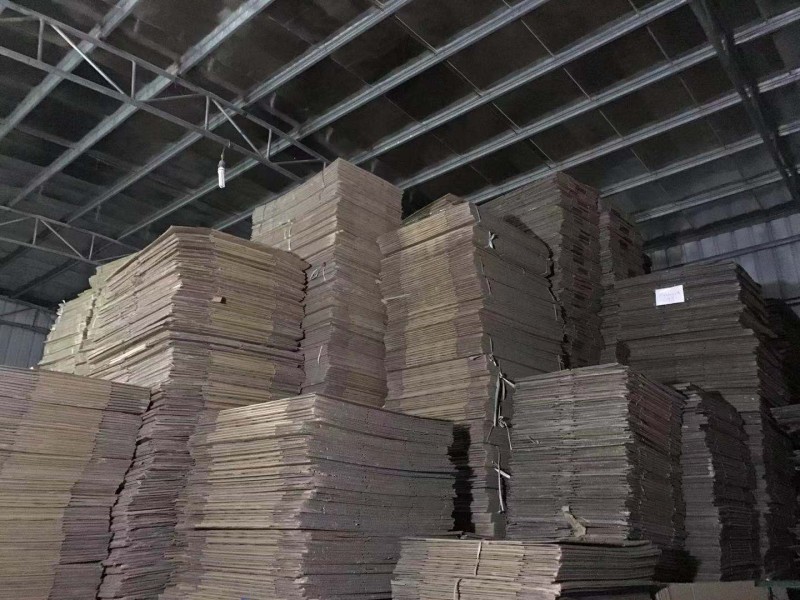 顺德五金厂二手纸箱，塑料制品包装周转箱，长期大量批发图2